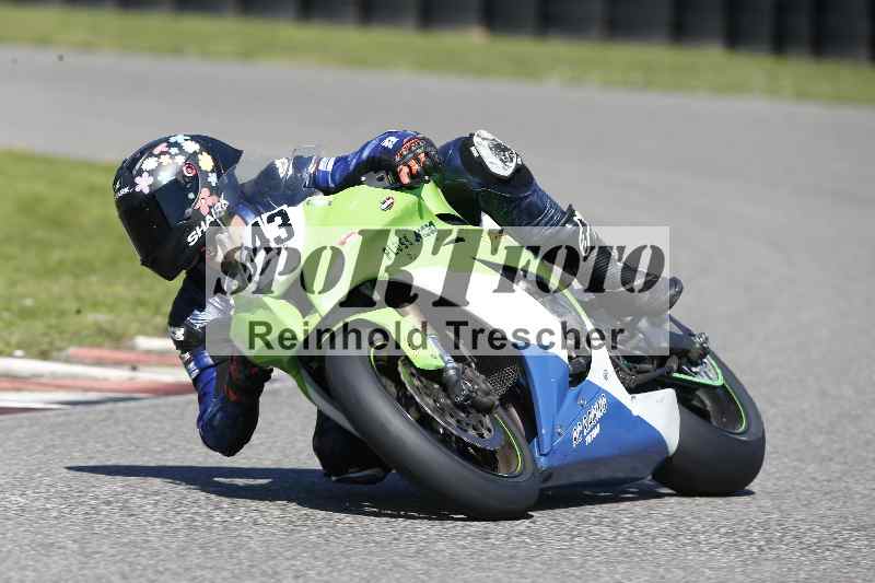 /43 08.08.2025 Discover the Bike ADR/Race 3 rot/543